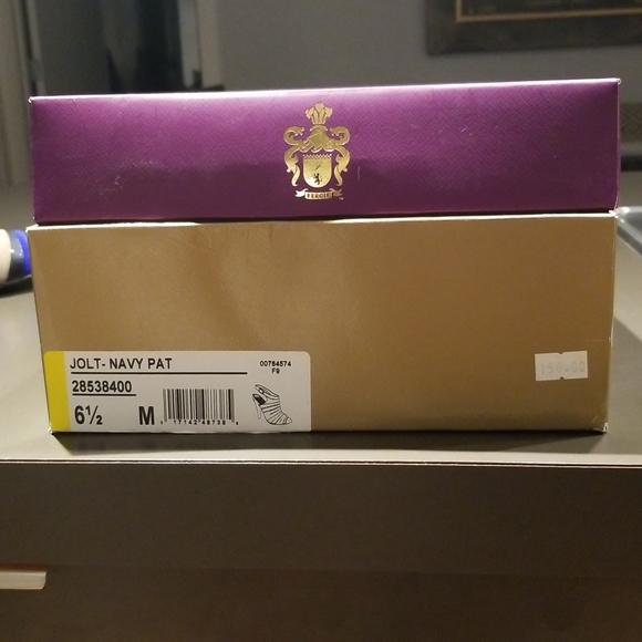 Fergie size 6.5 Navy and grey sling back - Picture 5 of 5